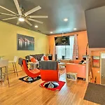Urban Escape With Patio - 2 Mi To Downtown Detroit!